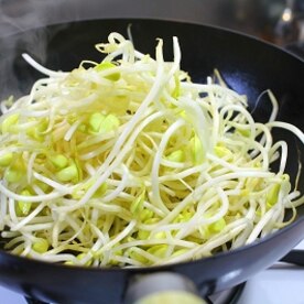 豆もやし炒め 炒めてから茹でる レシピ 作り方 By きばな 楽天レシピ 豆もやし炒め 炒めてから茹でる レシピ 作り方 By きばな 楽天レシピ